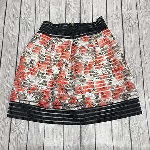 Touch Me Floral Skirt Size XLarge